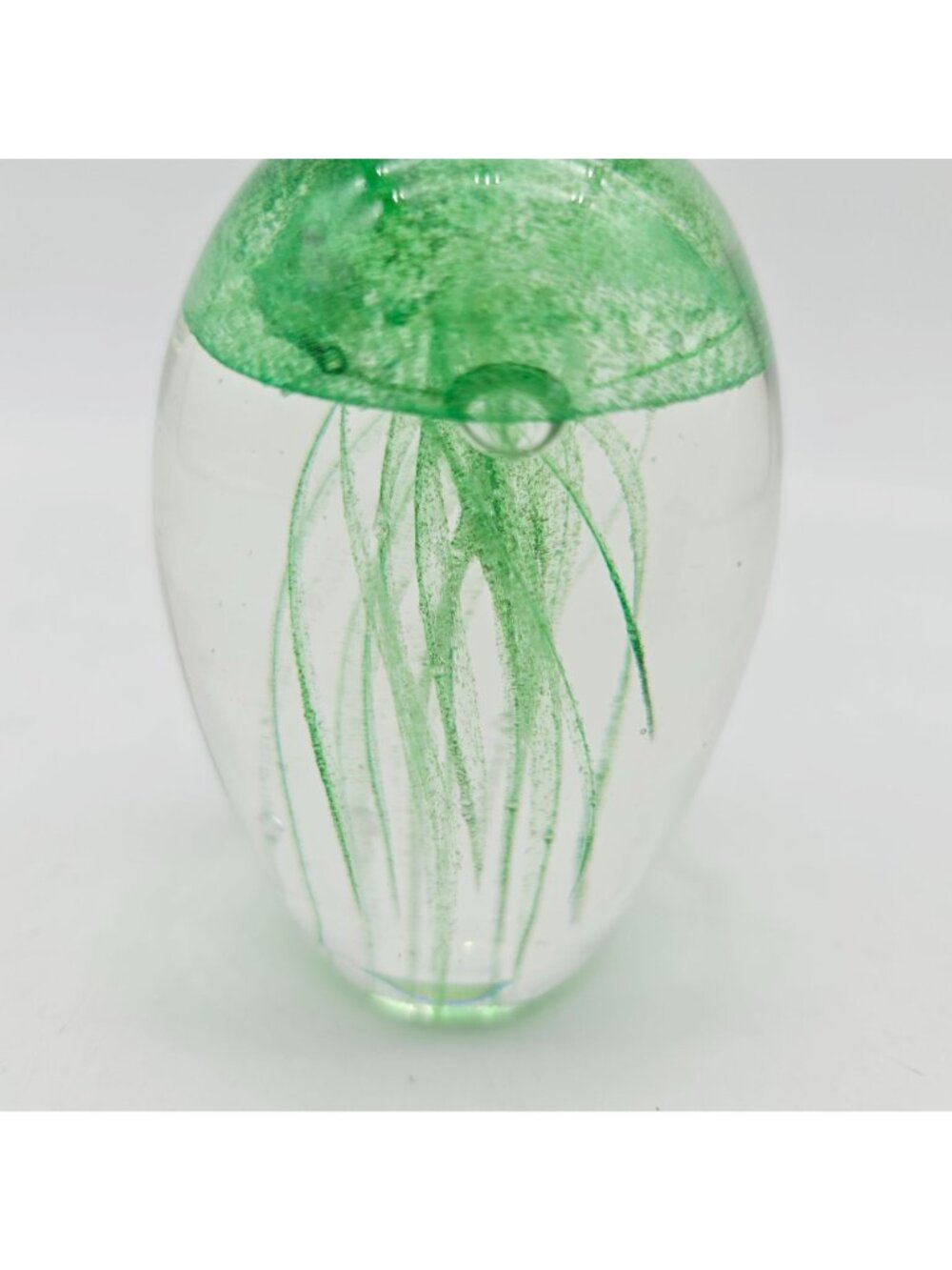 Hand-Blown Glass Jellyfish Paperweight Figurine UV Reactive Green Oval Design - Picture 4 of 9